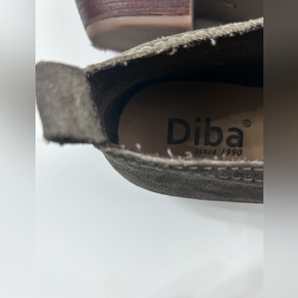 Diba Layla Suede Bootie in Taupe ๐ - Picture 6 of 6